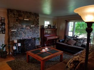 2319 Hillcrest Rd, Medford, OR