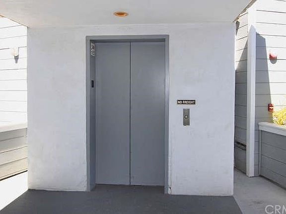 5th image of 24582 Del Prado APT 220
