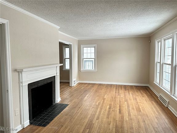 4th image of 936 Vineshire Rd