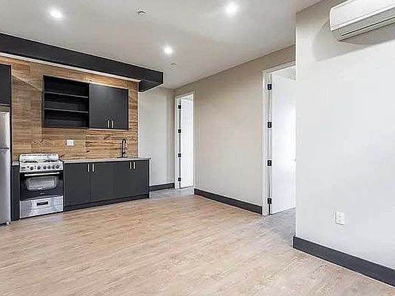5th image of 1667 Brooklyn Ave #3A