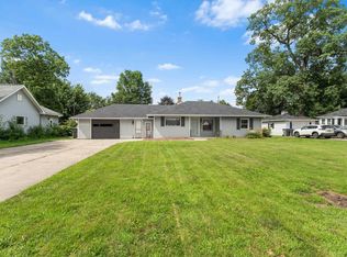 1313 E Douglas St, Goshen, IN 46528