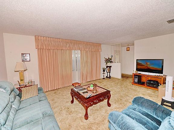 3rd image of 414 Wright St