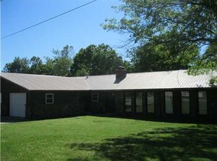 8911 S Park Rd, Rogers, AR 72756