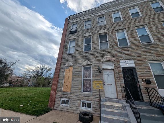 2nd image of 22 N Mount St