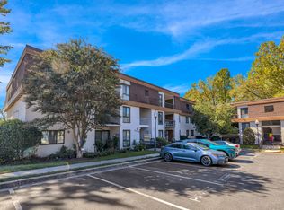 12730 Veirs Mill Rd #201, Rockville, MD 20853