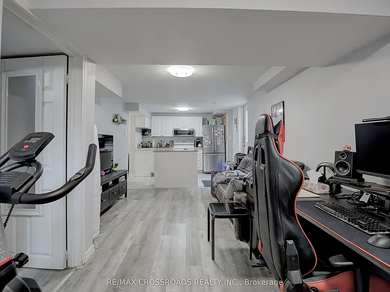 2 Viceregal Ct #BASEMENT — Photo 10