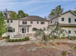 12 Amber Dr, New Fairfield, CT 06812