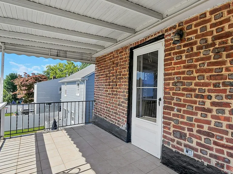64 Lyons Rd — Photo 19