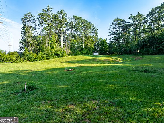 4th image of 4845 Browns Bridge Rd