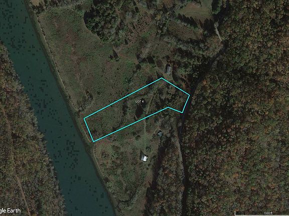5th image of 282 Blackburn Ln