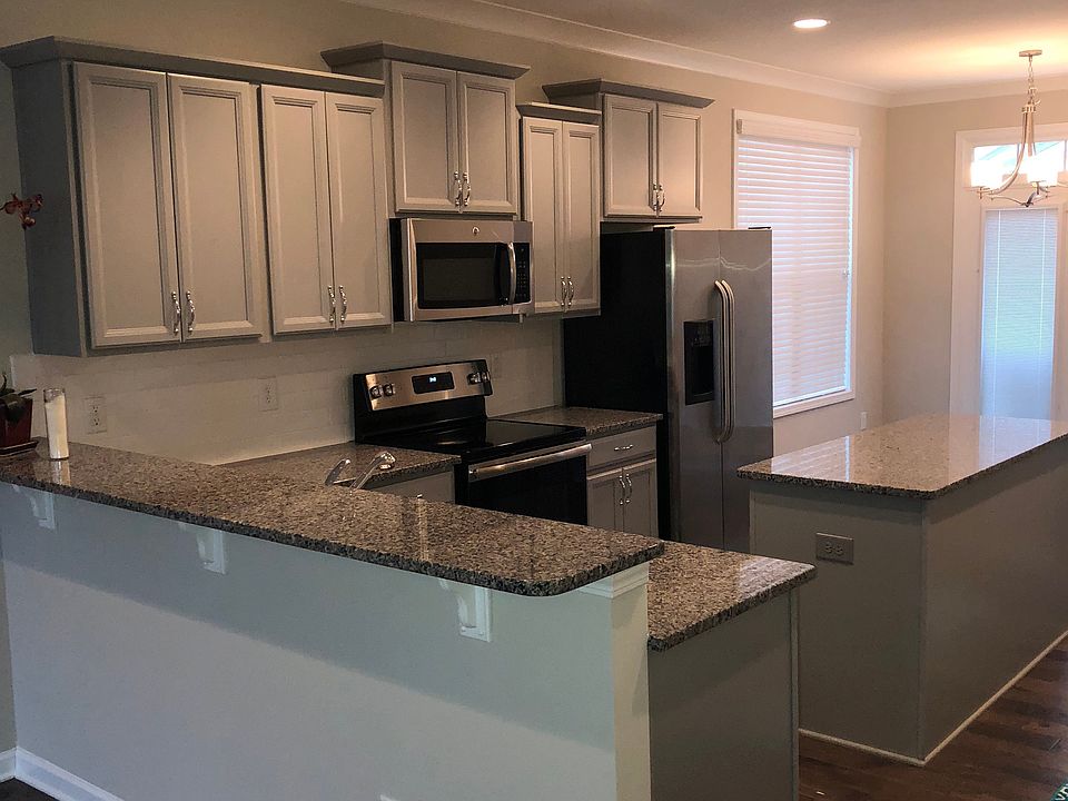 Kitchen / Bar