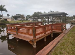 1990 Harbor Point Dr, Merritt Island, FL 32952