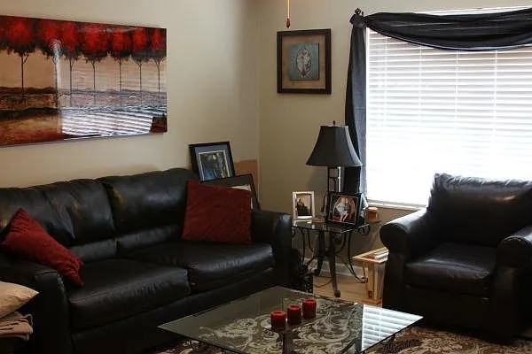 1232 Park Hill Cir NW — Photo 4