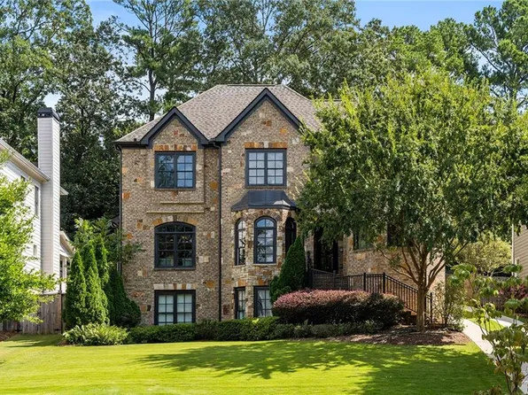 2707 Skyland Dr, Atlanta, GA 30319