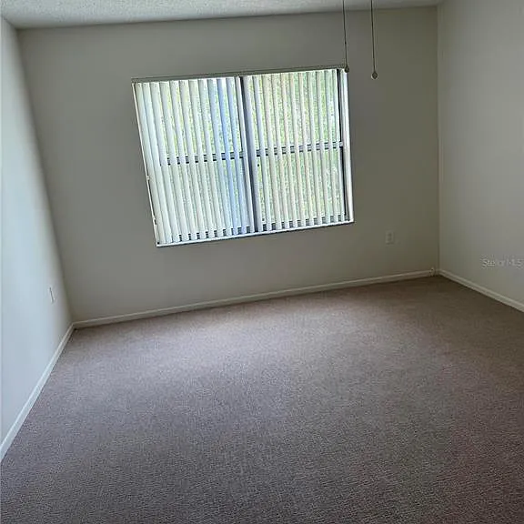 515 W 30th Ave #405-H — Photo 8