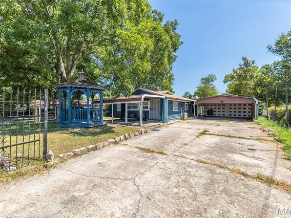 656 5th St, Qulin, MO 63961