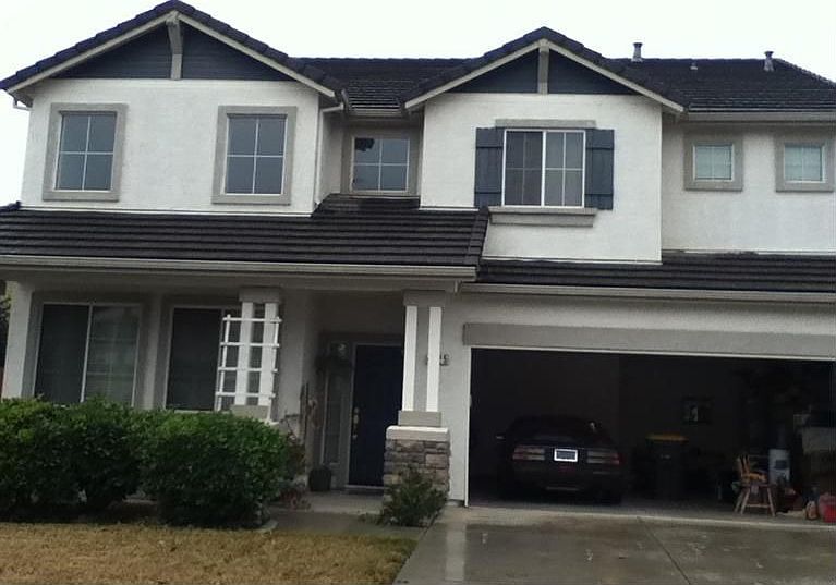 1st image of 4425 Eiffel Dr