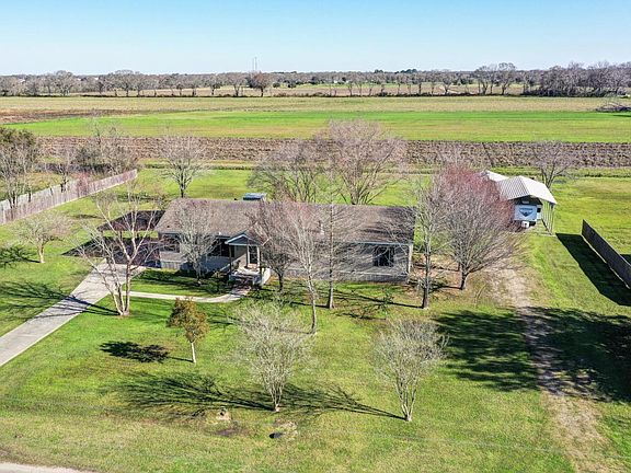 3rd image of 6411 Graceland Dr