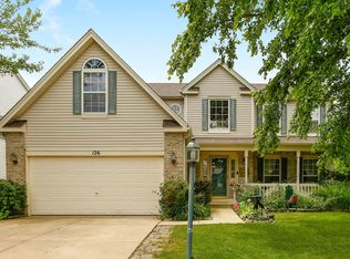 126 Fairfield Dr, Romeoville, IL 60446