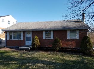 1253 Trent Blvd, Lexington, KY 40517