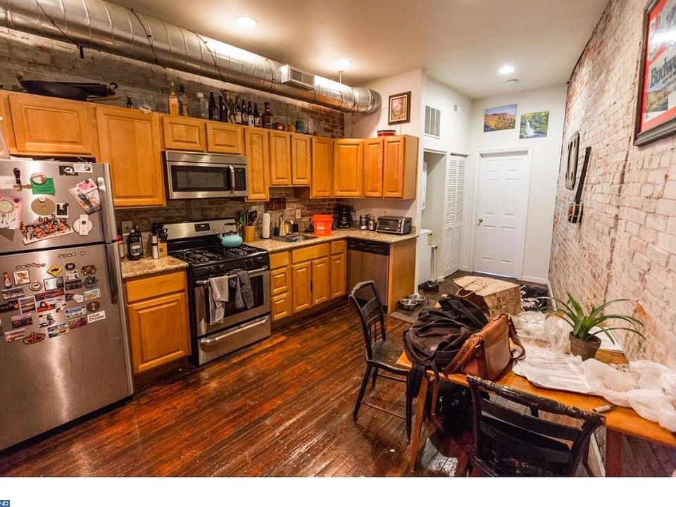 Kitchen / Dining
