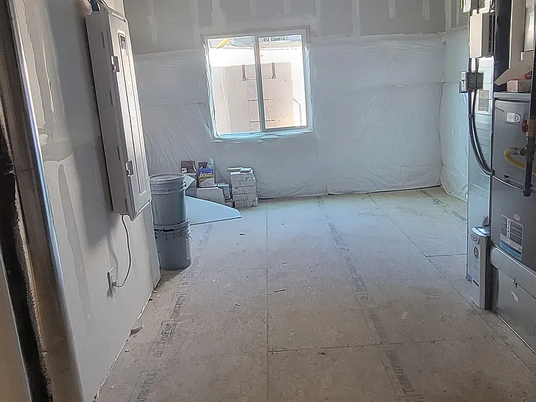 11732 Amplify Cir — Photo 46
