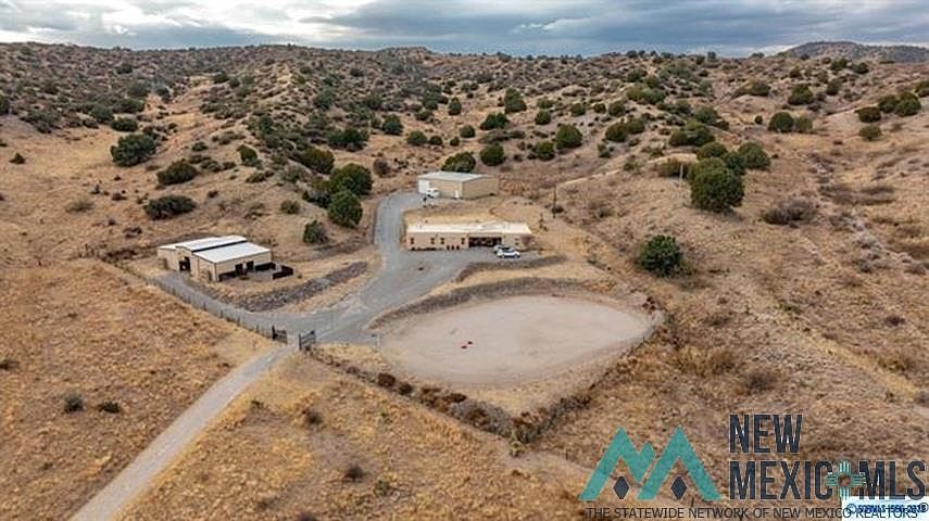 1st image of 45 Saddle Rock Rd
