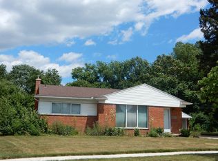27540 Barkley St, Livonia, MI 48154