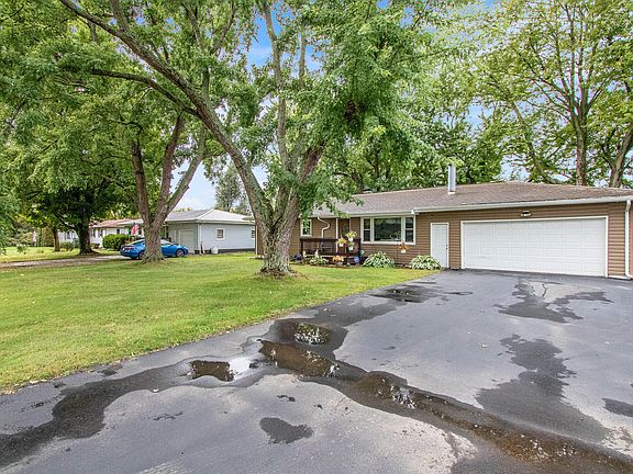 2nd image of 640 O'Brien Dr
