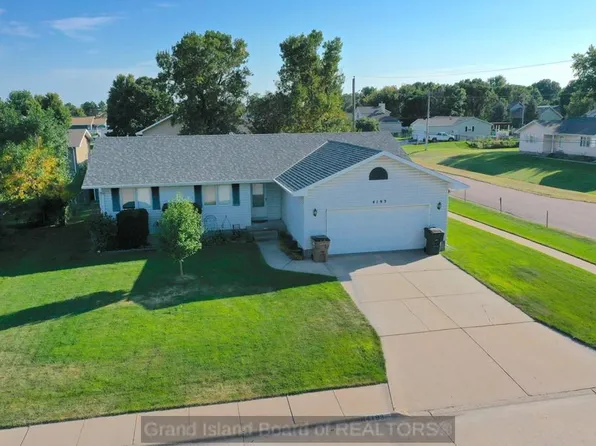 4193 Norseman Ave, Grand Island, NE 68803
