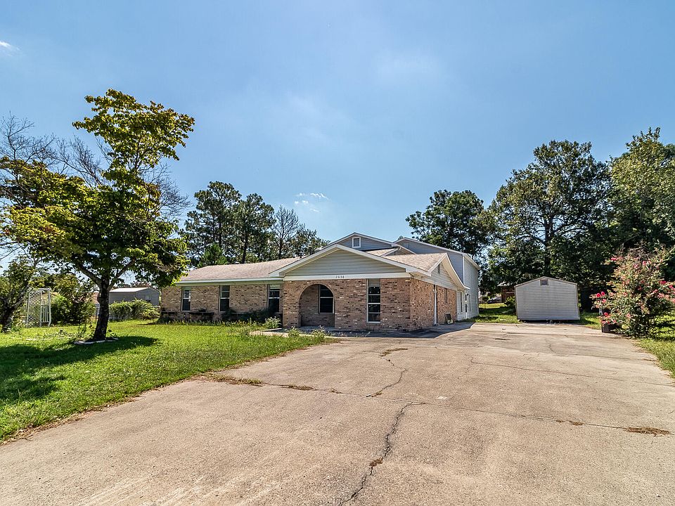 1st image of 2638 Castletown Drive