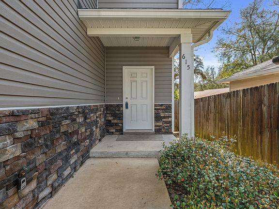 3rd image of 615 31st St