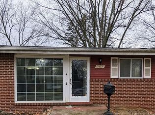 262 Bert Ln, Inkster, MI 48141