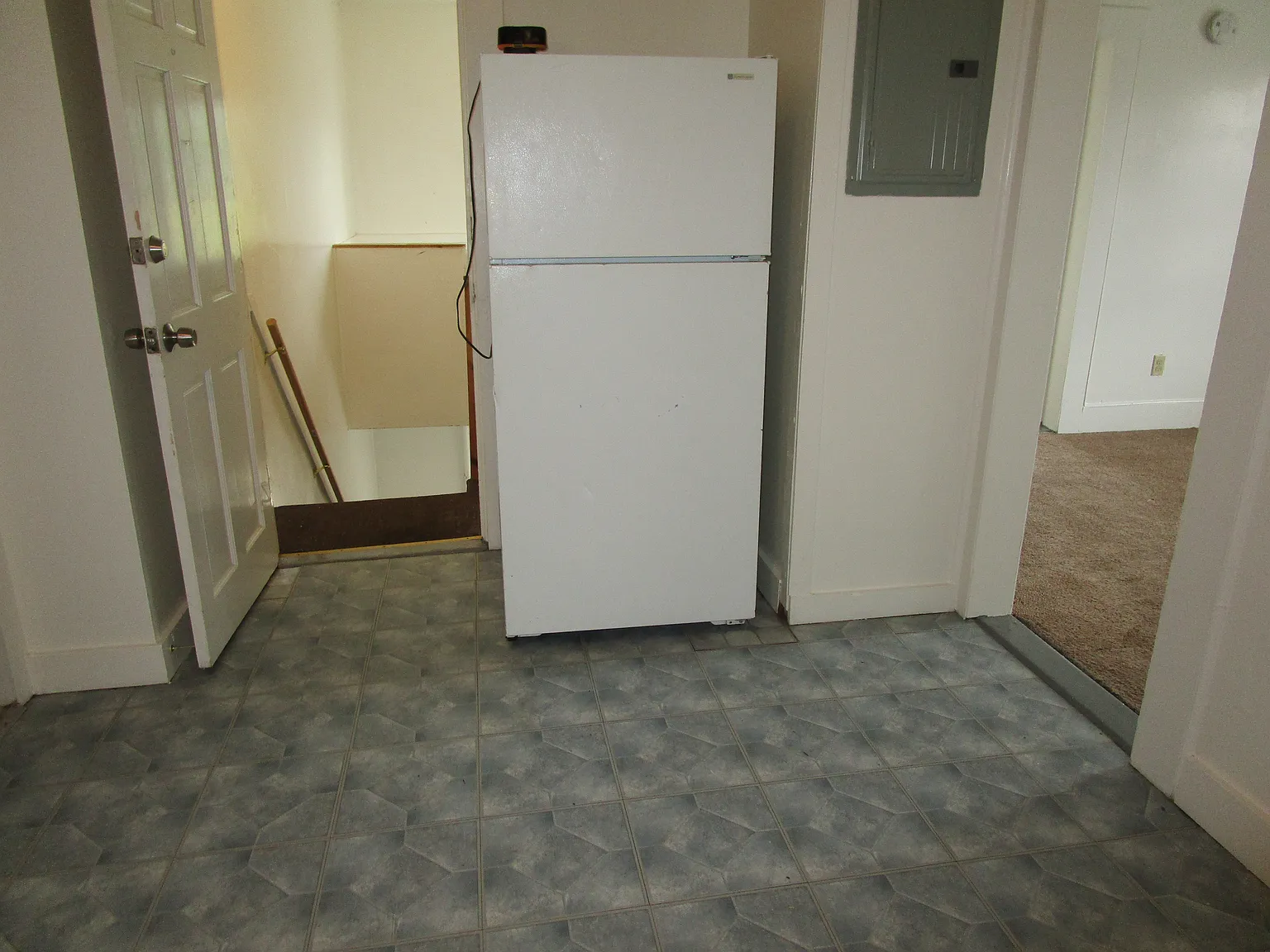 2 bed, $1,375 — Photo 2