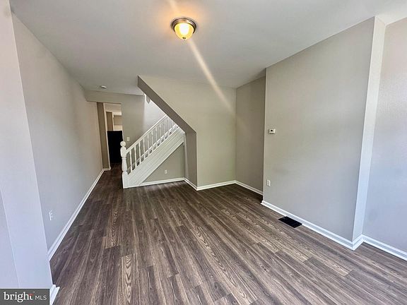 3rd image of 2123 Walbrook Ave