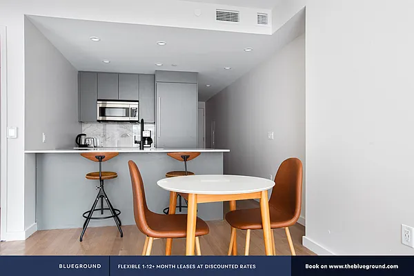 Rented by The Blueground | media 357