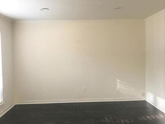 4th image of 4822 Echo Falls Dr