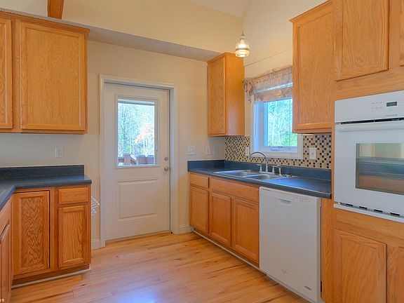 4th image of 6305 Swiss Knob Dr