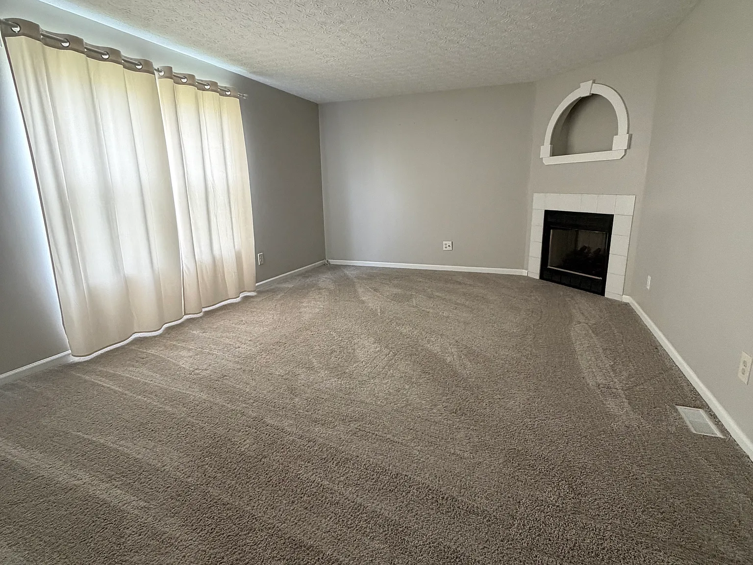 2996 Wallcrest Blvd — Photo 2