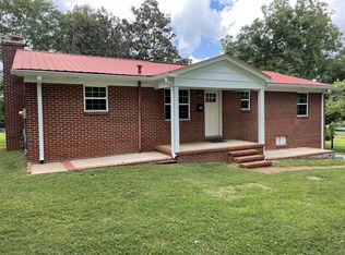 1205 Red Rd, McMinnville, TN 37110