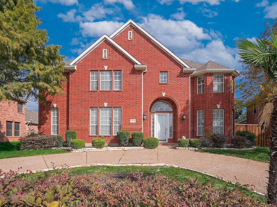 1st image of 1404 Parkwood Dr
