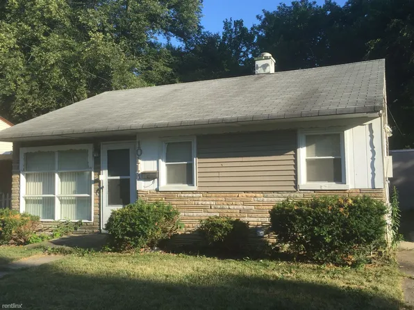 10111 Corning Ave, Oak Park, MI 48237