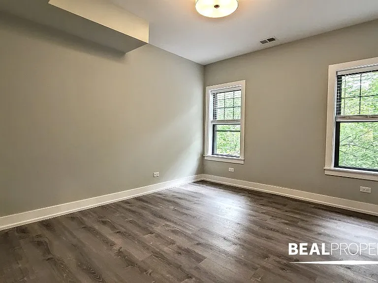 1002 Crain St #2 — Photo 24
