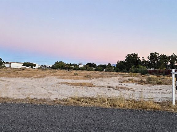 3rd image of Morgan Ln