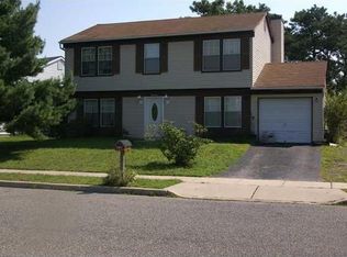 14 Beacon Dr, Barnegat, NJ 08005