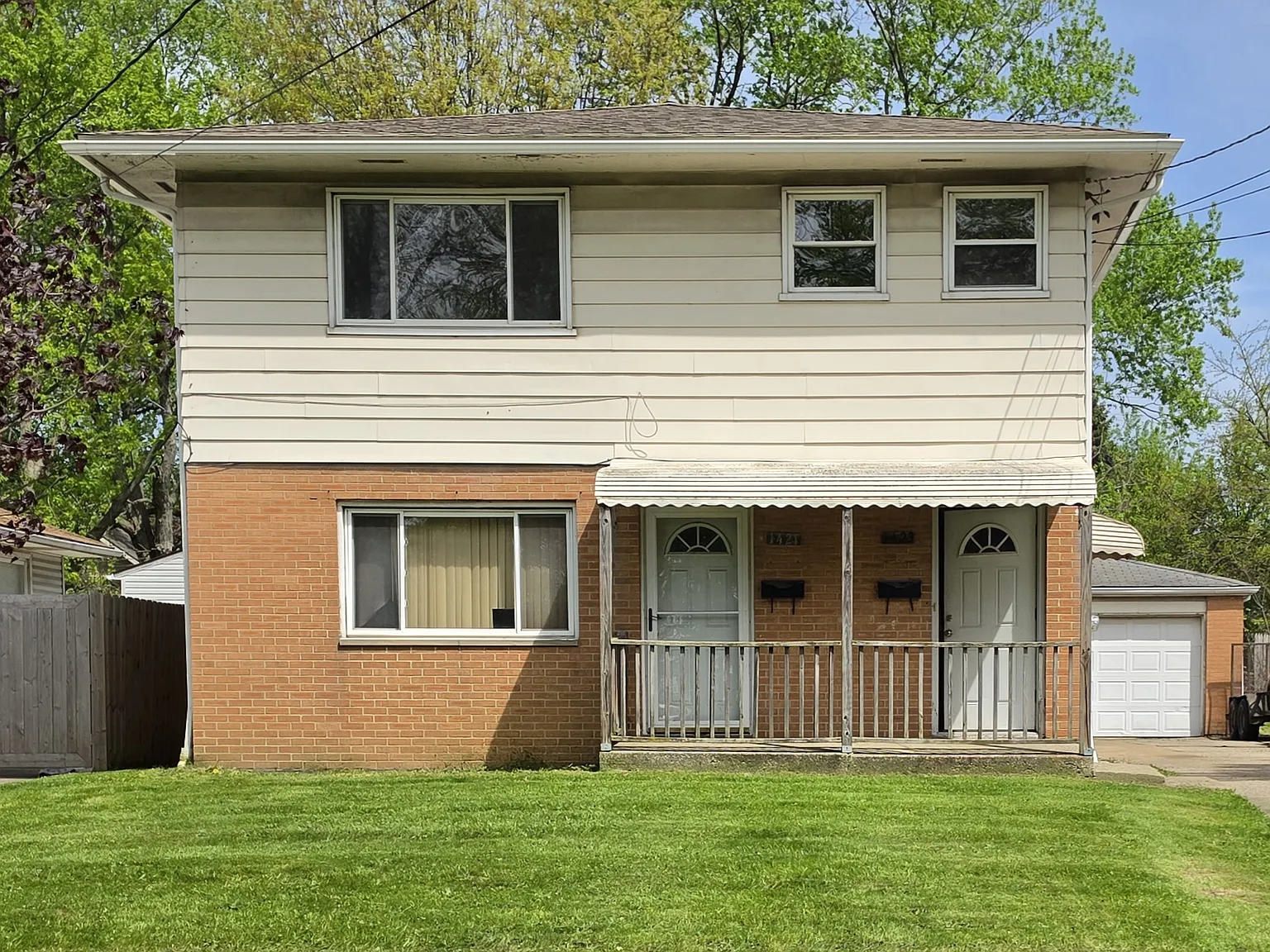 2 bed, 900 sqft, $900 — Photo 1