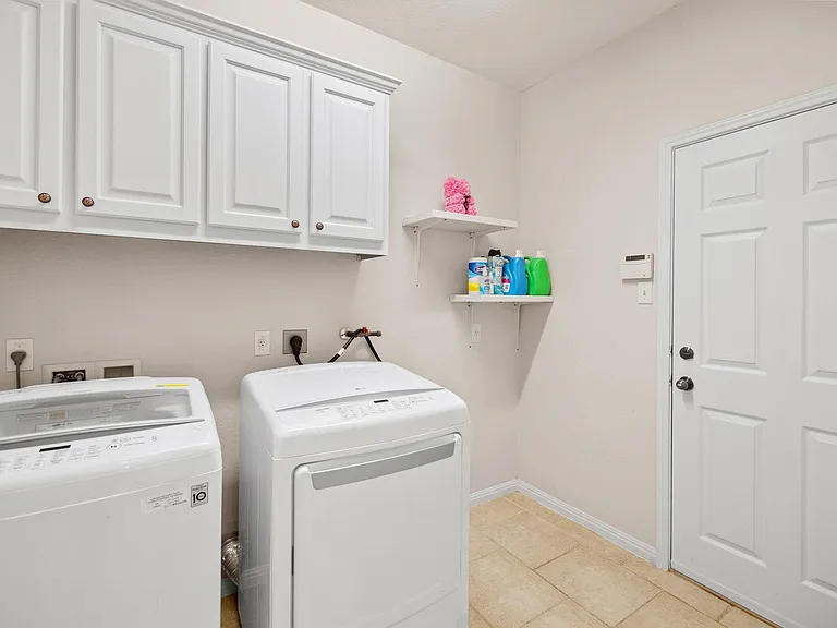 10921 Tornasol Ln — Photo 18