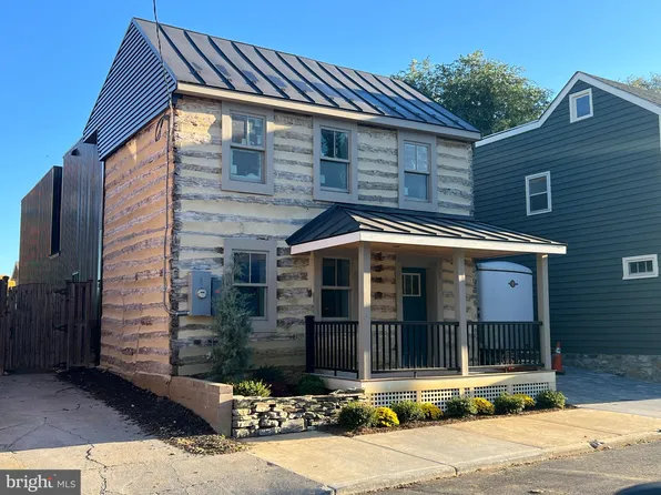 22 E Monmouth St, Winchester, VA 22601