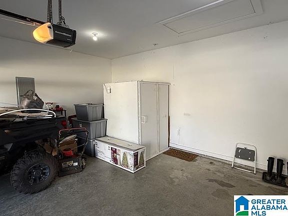 3rd image of 73 Ballington Way