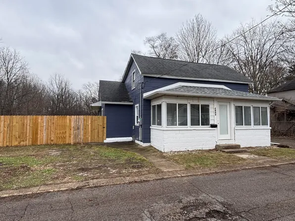 1627 N 12th St, Niles, MI 49120